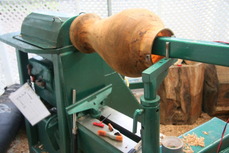 Big boring bar Syd Vierra, Hawaii Wood Turner